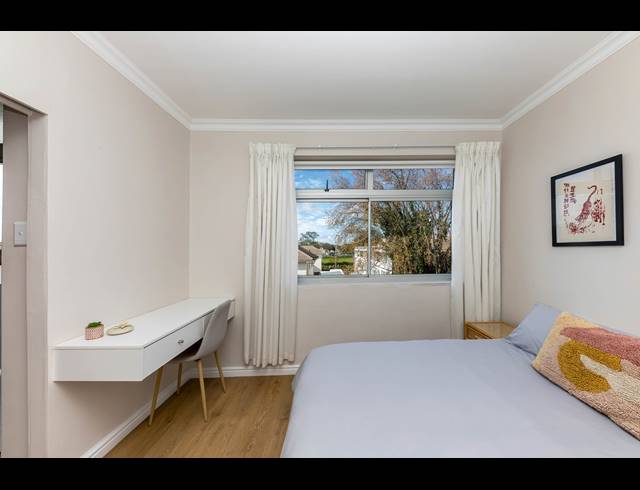 1 BEDROOM APARTMENT BLOCK TO LET IN RONDEBOSCH